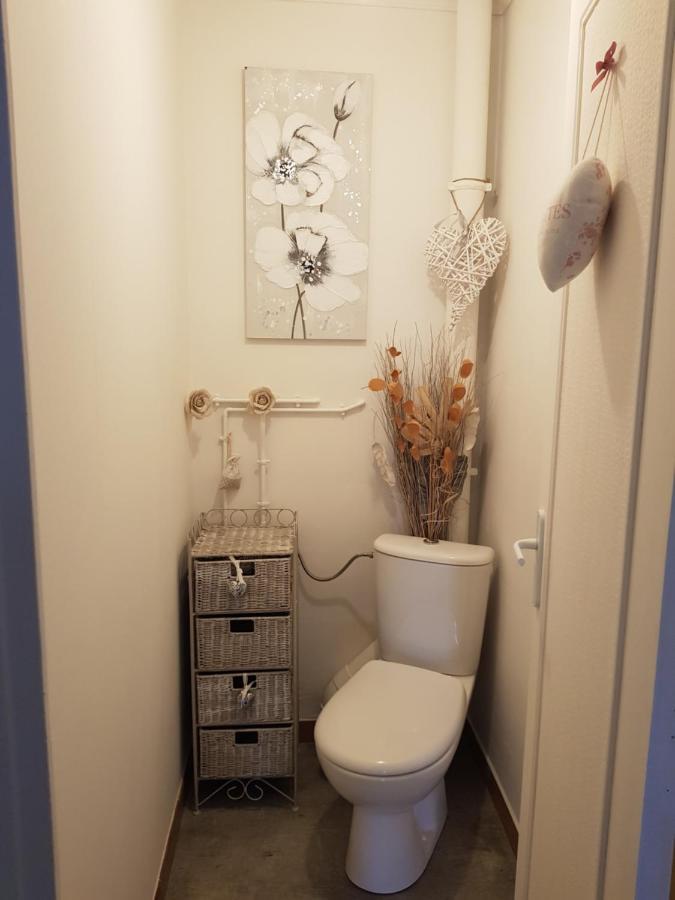Le Cottage De Mae Seigy Eksteriør billede